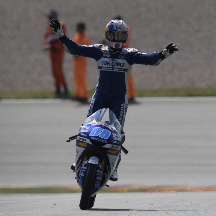 JORGE MARTÍN PRIMERO EN EL GP DE SACHSENRING