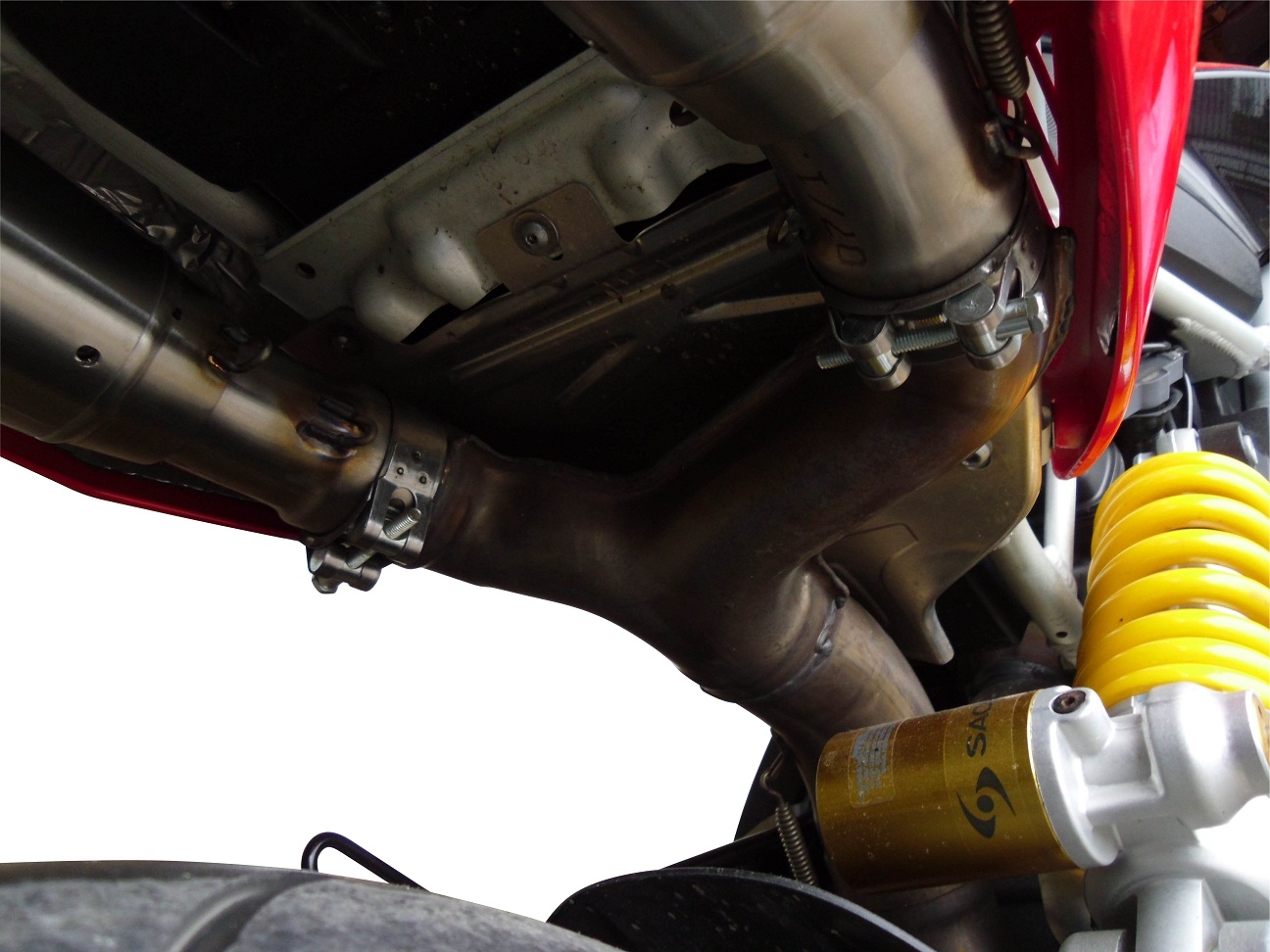 Escape compatible con Aprilia Dorsoduro 1200 2011-2016, GP Evo4 Titanium, Par de terminales de escape homologados, con db killer extraíbles y tubos de conexión específicos 