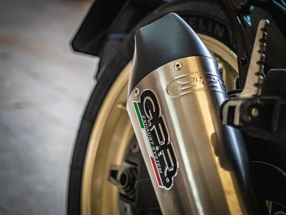 Escape compatible con Ducati Scrambler 800 2017-2020, Gpe Ann. Titanium, Escape homologaedo, legal para mercados fuera de la UE, incluido tubo de enlace y db killer extraíble 