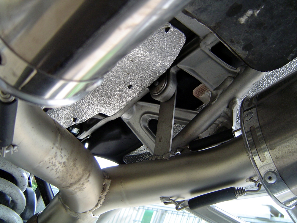 Escape compatible con Ktm Superduke 990 - R ( LC8) 2004-2012, Gpe Ann. Poppy, Par de terminales de escape homologados, con db killer extraíbles y tubos de conexión específicos 