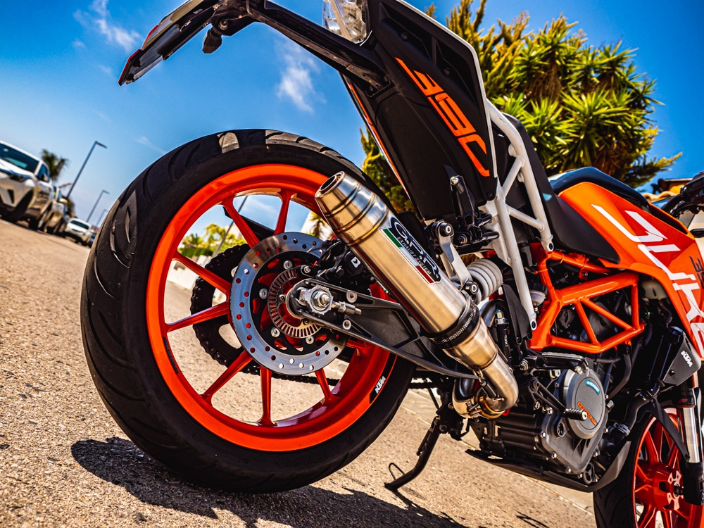 Escape compatible con Ktm Rc 390 2017-2020, Deeptone Inox, Escape legal, homologado, silenciador con db killer desmontable y tubo de conexión específico 
