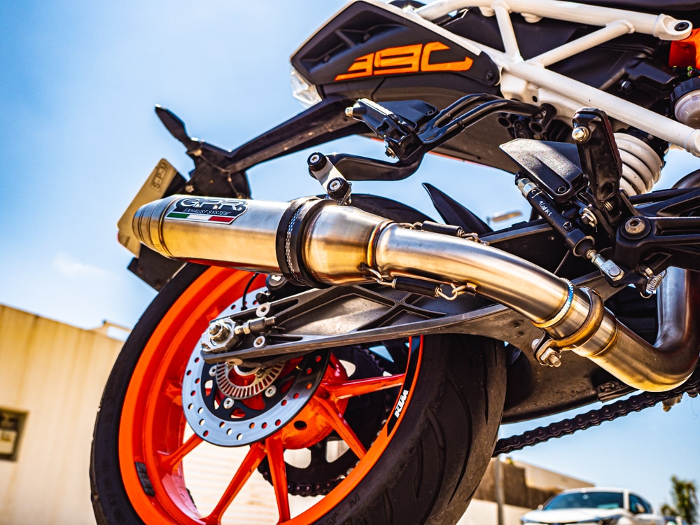 Escape compatible con Ktm Rc 390 2017-2020, Deeptone Inox, Escape legal, homologado, silenciador con db killer desmontable y tubo de conexión específico 