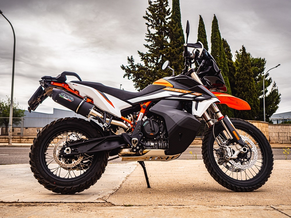 Escape compatible con Husqvarna Norden 901 2022-2024, Furore Evo4 Nero, Escape legal, homologado, silenciador con db killer desmontable y tubo de conexión específico 