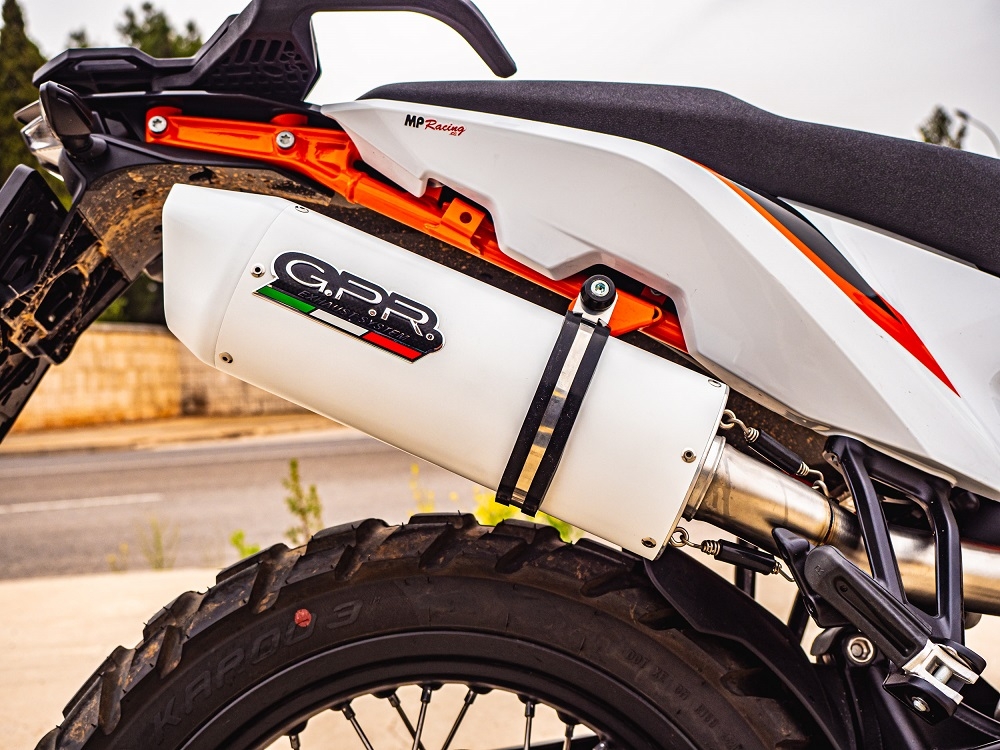 Escape compatible con Ktm SMT 890 2023-2024, Albus Evo4, Escape legal, homologado, silenciador con db killer desmontable y tubo de conexión específico 
