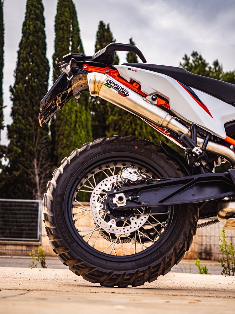 Escape compatible con Ktm Adventure 890 2020-2024, Powercone Evo, Escape legal, homologado, silenciador con db killer desmontable y tubo de conexión específico 