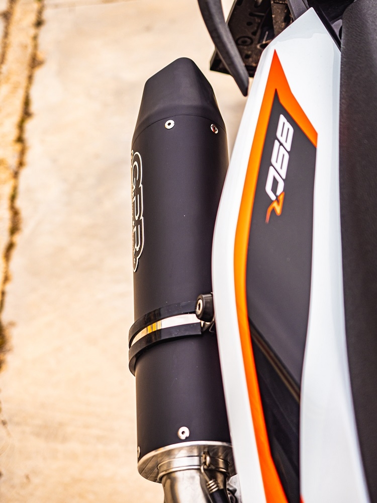 Escape compatible con Ktm Duke 890 2021-2024, Furore Evo4 Nero, Escape legal, homologado, silenciador con db killer desmontable y tubo de conexión específico 