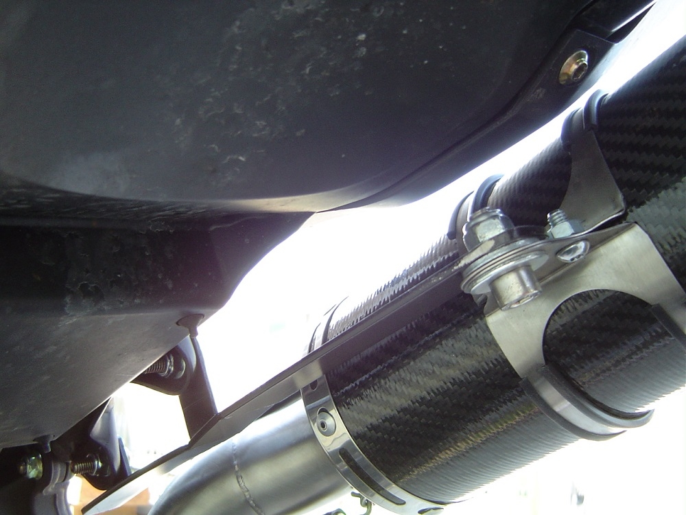 Escape compatible con Mv Agusta Brutale 910 S - R 2005-2011, M3 Inox , Escape legal, homologado, silenciador con db killer desmontable y tubo de conexión específico 