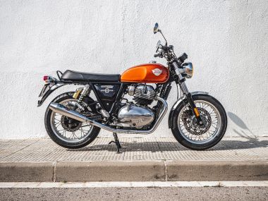 Escape compatible con Royal Enfield Interceptor 650 2019-2020, Ultracone, Escape doble, no legal para los países miembros de la UE, incluidos los db killers extraíbles y los tubos de unión 