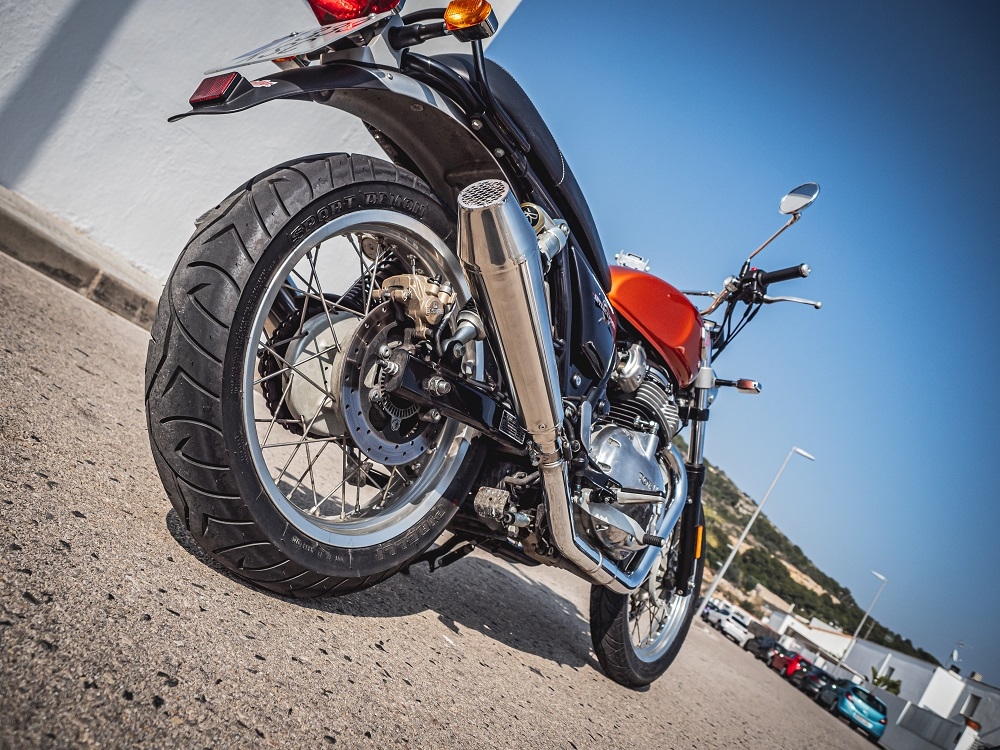 Escape compatible con Royal Enfield Interceptor 650 2019-2020, Ultracone, Escape doble, no legal para los países miembros de la UE, incluidos los db killers extraíbles y los tubos de unión 