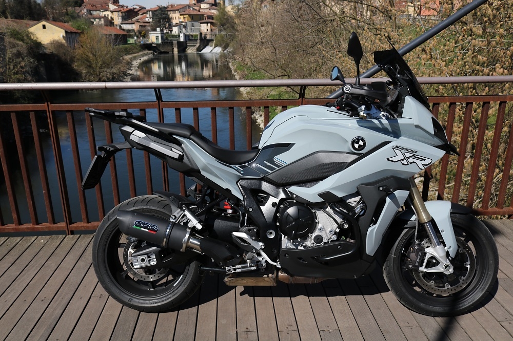 Escape compatible con Bmw S 1000 XR -M 2020-2025, Furore Evo4 Nero, Escape legal, homologado, silenciador con db killer desmontable y tubo de conexión específico 