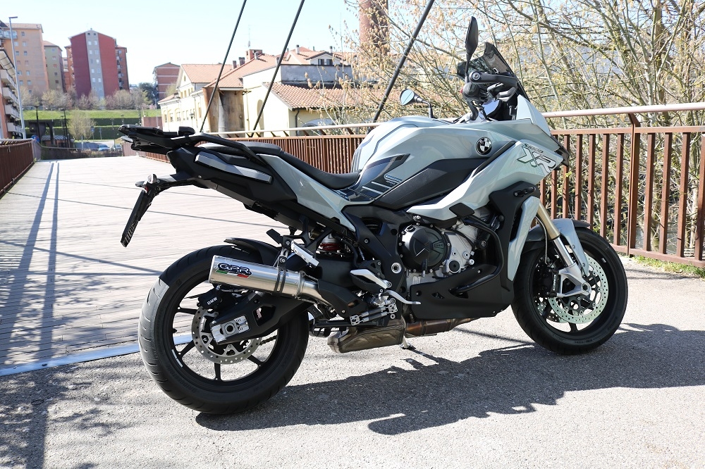 Escape compatible con Bmw S 1000 XR -M 2020-2025, M3 Inox , Escape legal, homologado, silenciador con db killer desmontable y tubo de conexión específico 