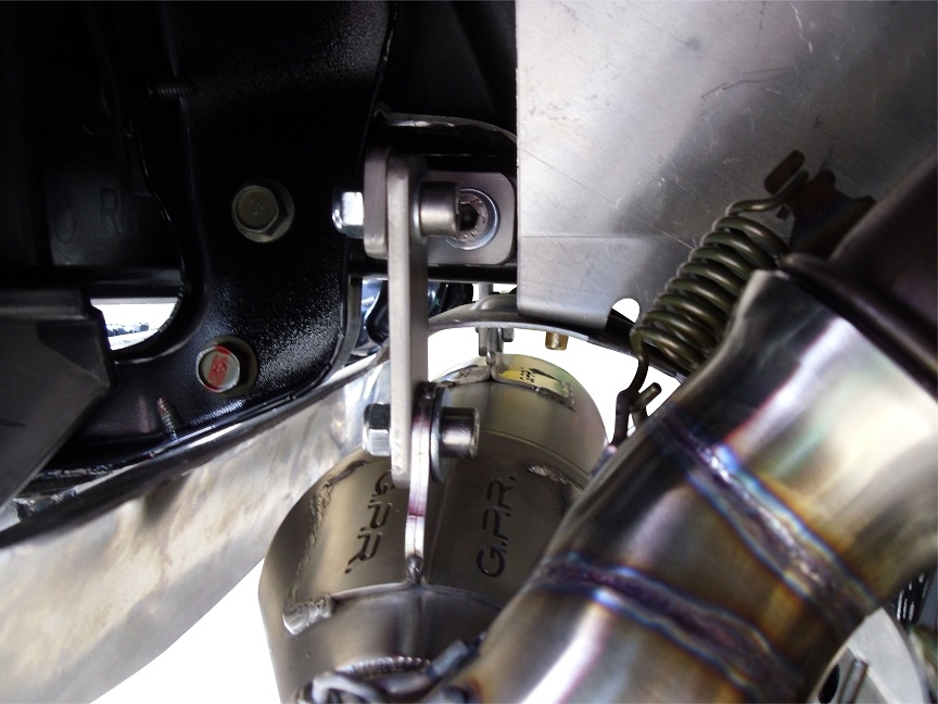 Escape compatible con Polaris Sportsman Xp 850 - Xp 850 Forest 2010-2014, Power Bomb, Escape legal, homologado, silenciador con db killer desmontable y tubo de conexión específico 