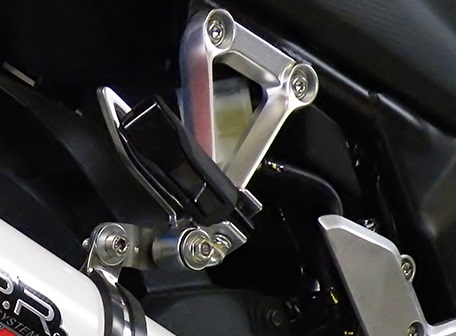 Escape compatible con Honda Cbr 300 R 2014-2016, Deeptone Inox, Escape legal, homologado, silenciador con db killer desmontable y tubo de conexión específico 
