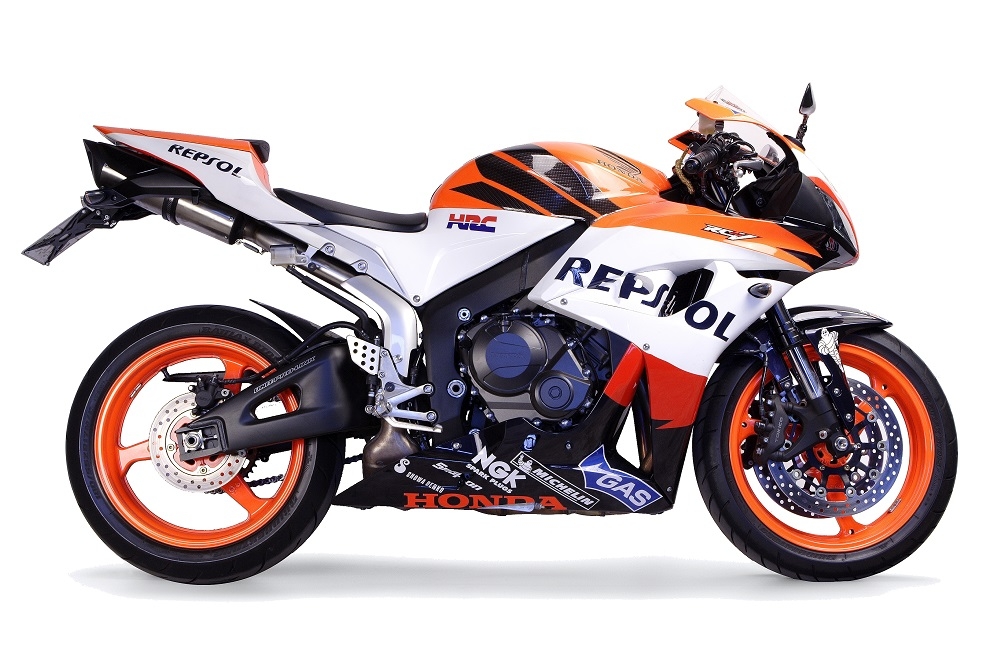 Escape compatible con Honda Cbr 600 Rr 2005-2006, Tiburon Titanium, Escape legal, homologado, silenciador con db killer desmontable y tubo de conexión específico 