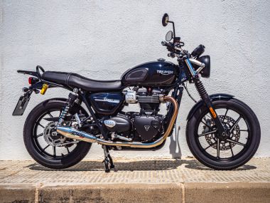 Escape compatible con Triumph Street Twin 900 2020-2021, Vintacone, Par de terminales de escape homologados, con db killer extraíbles y tubos de conexión específicos 