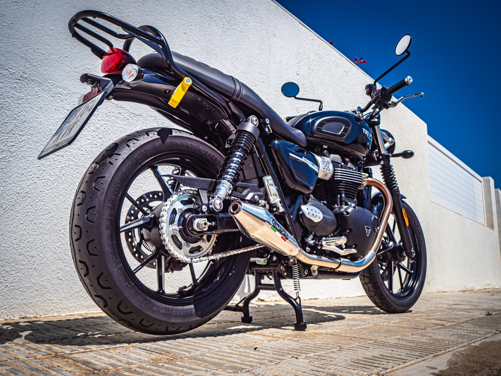 Escape compatible con Triumph Street Twin 900 2015-2019, Vintacone, Par de terminales de escape homologados, con db killer extraíbles y tubos de conexión específicos 