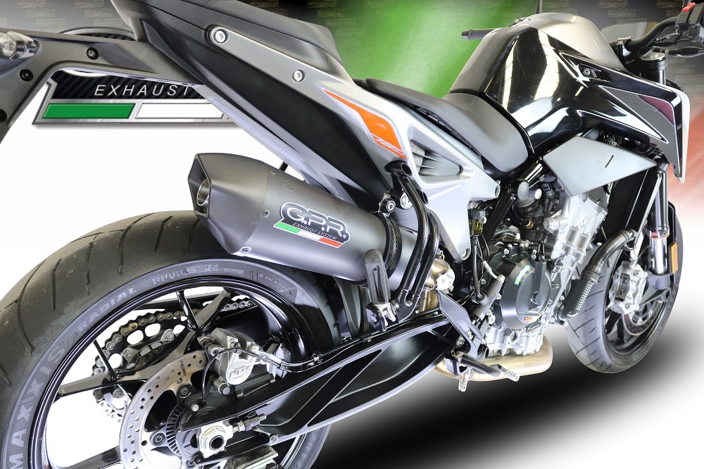 Escape compatible con Ktm Duke 790 2017-2020, GP Evo4 Black Titanium, Escape legal, homologado, silenciador con db killer desmontable y tubo de conexión específico 