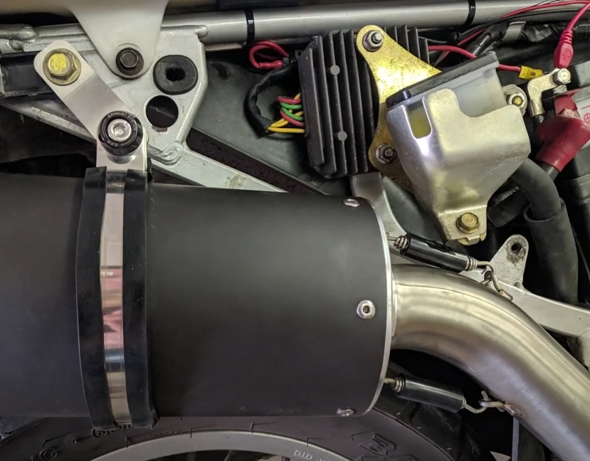 Escape compatible con Honda Transalp Xl 600 V 1996-1999, Satinox , Escape legal, homologado, silenciador con db killer desmontable y tubo de conexión específico 