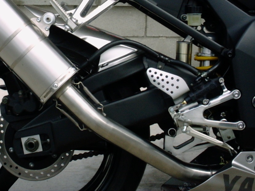 Escape compatible con Yamaha Yzf 1000 R1 2002-2003, Trioval, Escape legal, homologado, silenciador con db killer desmontable y tubo de conexión específico 