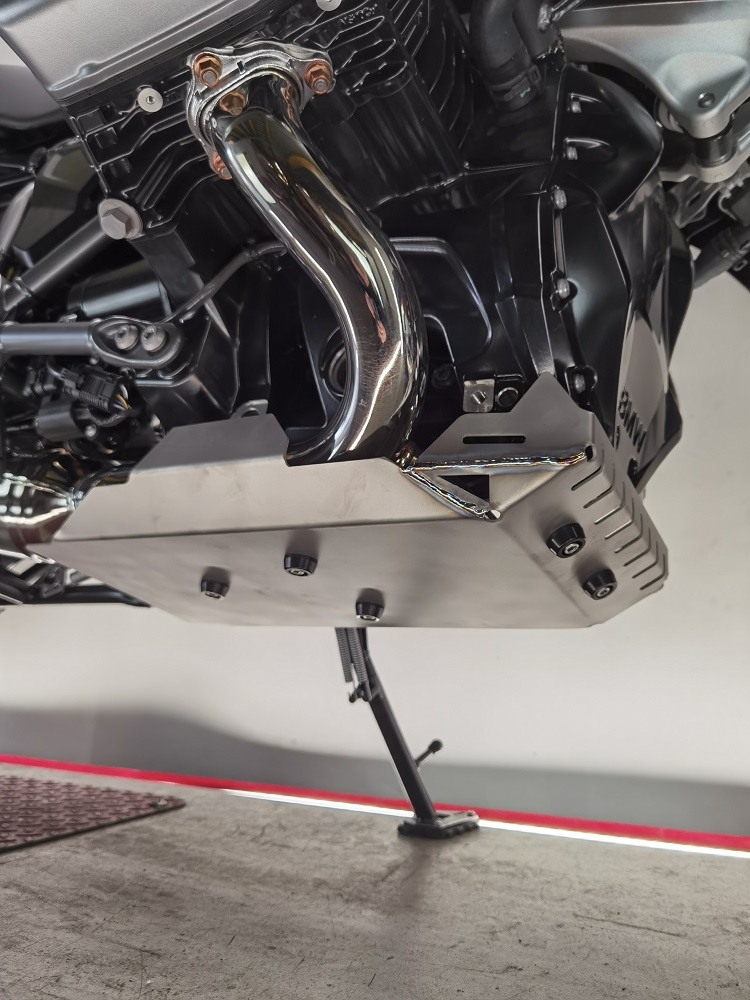 GPR TECH compatible con  Bmw R 1250 Gs Adventure 2021/2024 e5 Protección del motor en titanio 