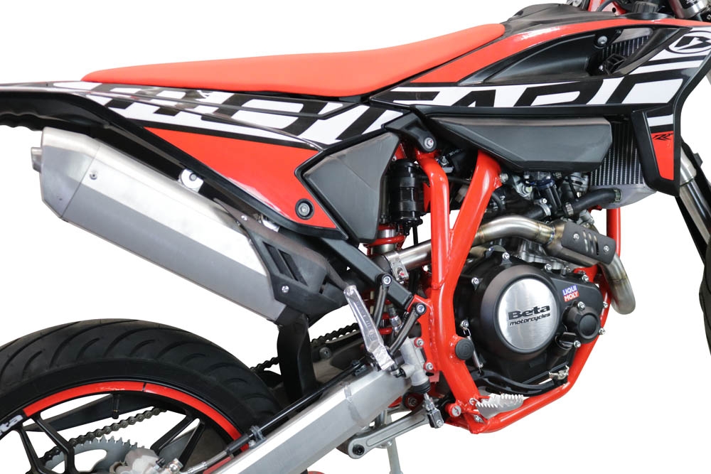 Escape compatible con Beta RR 125 4T Motard 2021-2024, Decatalizzatore, Tubo supresor de catalizador 