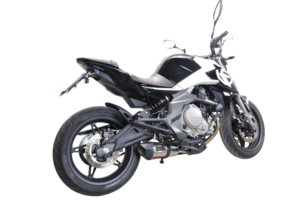 Escape compatible con Cf Moto 400 NK 2021-2023, Gpe Ann. Titanium, Escape homologaedo, legal para mercados fuera de la UE, incluido tubo de enlace y db killer extraíble 
