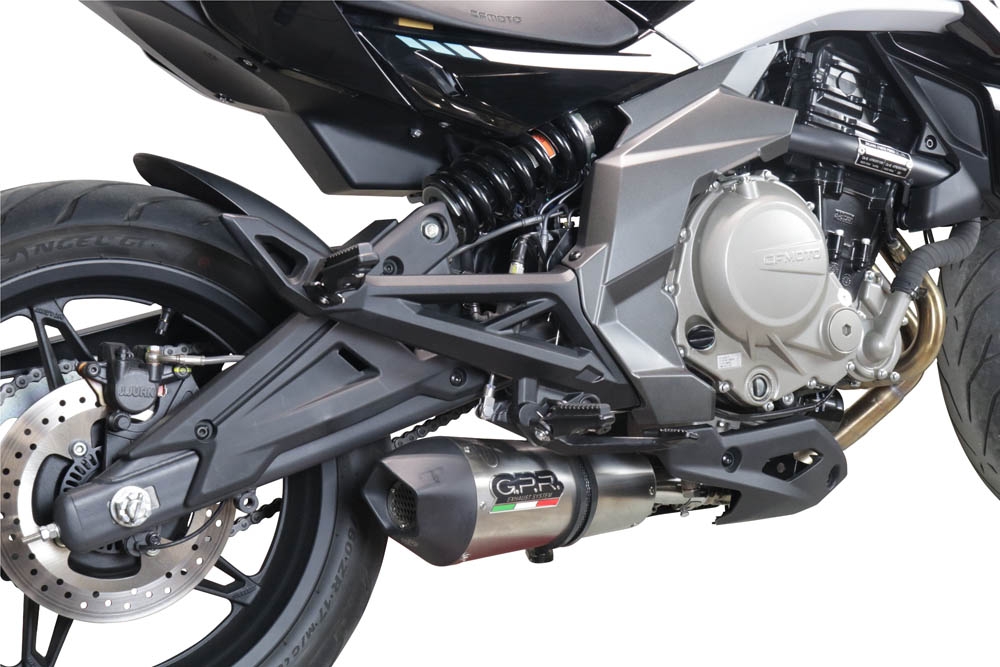 Escape compatible con Cf Moto 400 NK 2021-2023, Gpe Ann. Titanium, Escape homologaedo, legal para mercados fuera de la UE, incluido tubo de enlace y db killer extraíble 