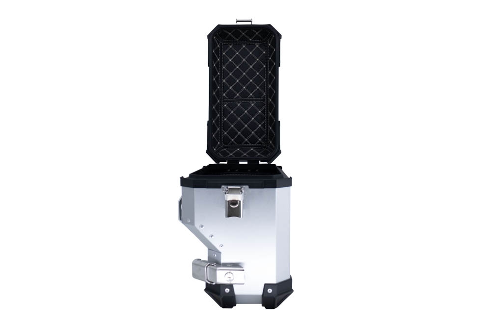 GPR TECH compatible con  Bmw F 750 Gs 2018/2020 e4 Par de maletas laterales en aluminio con lado derecho contorneado, color plata con portaequipajes específico Capacidad 38 LT. + 32 LT.