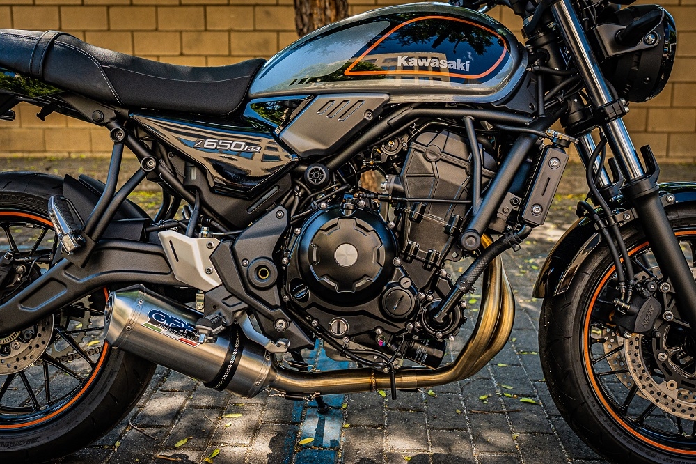 Escape compatible con Kawasaki Z 650 RS 2021-2023, Satinox, Escape completo, no legal para países de la UE, con db killer extraíble 