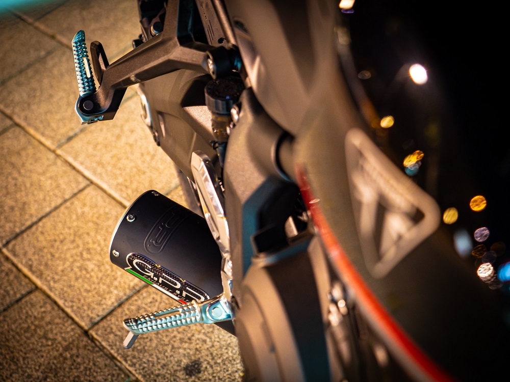 Escape compatible con Triumph Trident 660 2021-2024, M3 Black Titanium, Escape completo, no legal para países de la UE, con db killer extraíble 