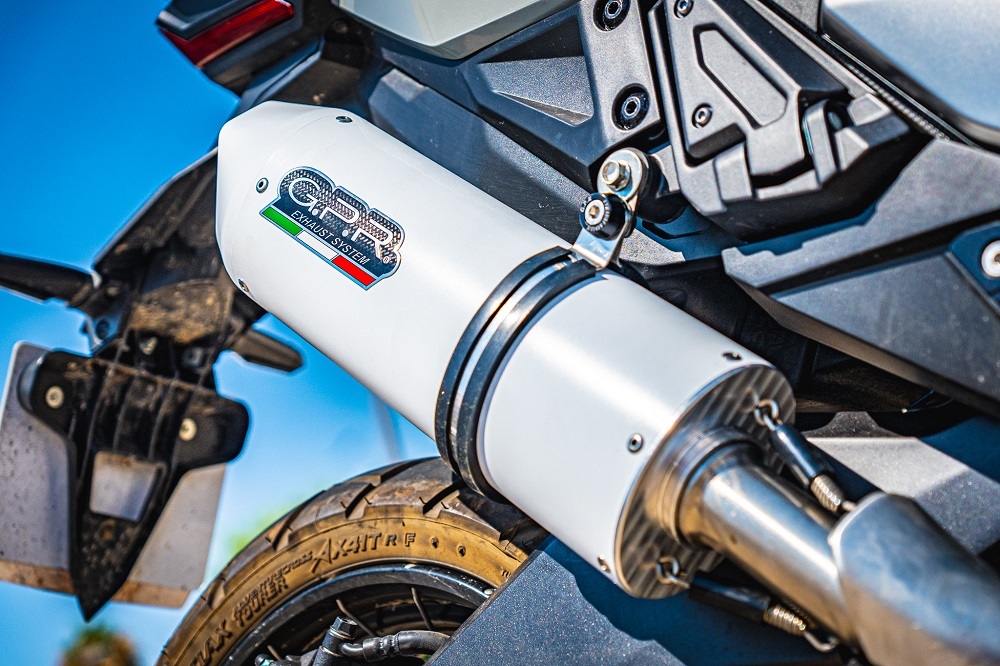 Escape compatible con Honda X-Adv 750 2021-2024, Albus Evo4, Escape legal, homologado, silenciador con db killer desmontable y tubo de conexión específico 