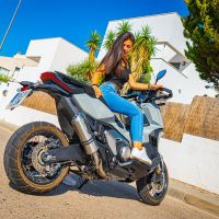 Escape compatible con Honda Forza 750 2021-2024, Satinox, Escape legal, homologado, silenciador con db killer desmontable y tubo de conexión específico 