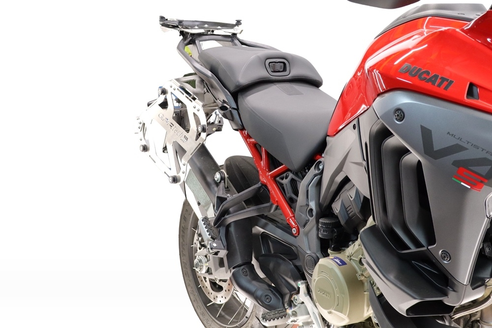 GPR TECH compatible con  Harley Davidson Pan America 1250 2020/2024 Par de maletas laterales en aluminio con lado derecho contorneado, color negro con portaequipajes específico TECH-EVO  Capacidad 38 LT. + 32 LT.