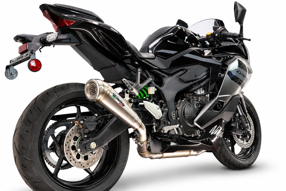 GPR escape compatible con Kawasaki Ninja ZX-4R 2023-2026, Powercone Evo, Escape legal, homologado, silenciador con db killer desmontable y tubo de conexión específico 
