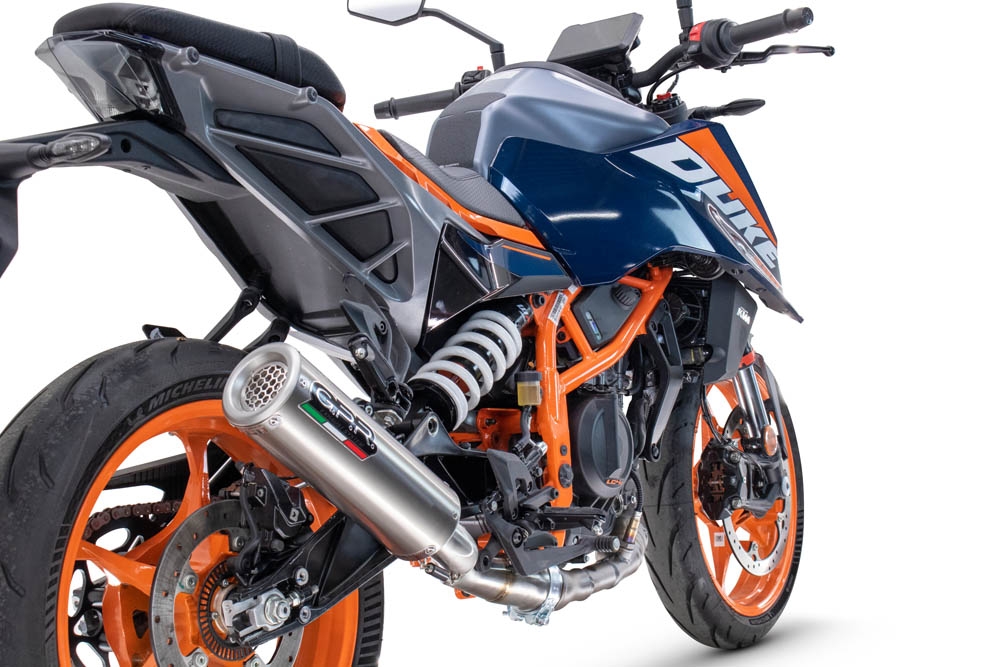 Escape compatible con Ktm Duke 390 2024-2025, M3 Inox , Escape legal, homologado, silenciador con db killer desmontable y tubo de conexión específico 