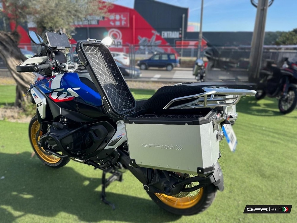 GPR TECH compatible con  BMW R 1300 GS Adventure 2023/2025 Par de maletas laterales en aluminio color plata con portaequipajes específico Capacidad 38 LT. + 38 LT.