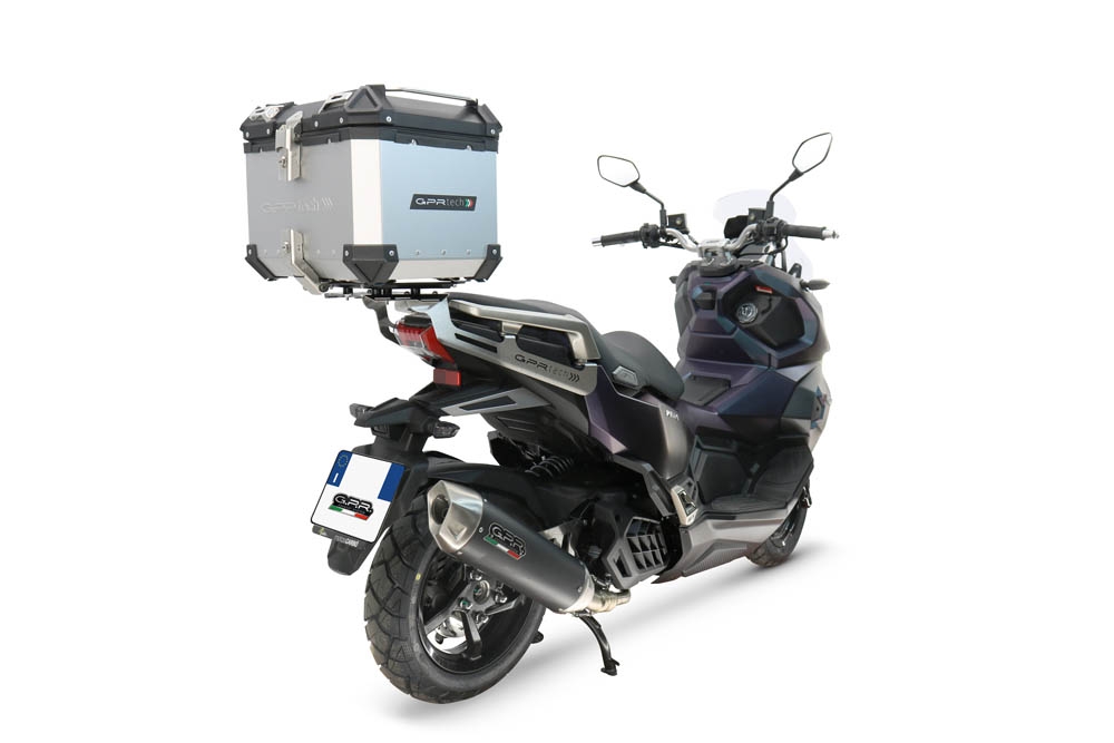Baúl GPR TECH compatible con  Sym ADX 125 2024/2026 e5 Plus Baúl Alpi-Tech en aluminio color plata con placa específica incluida Capacidad Litros 45