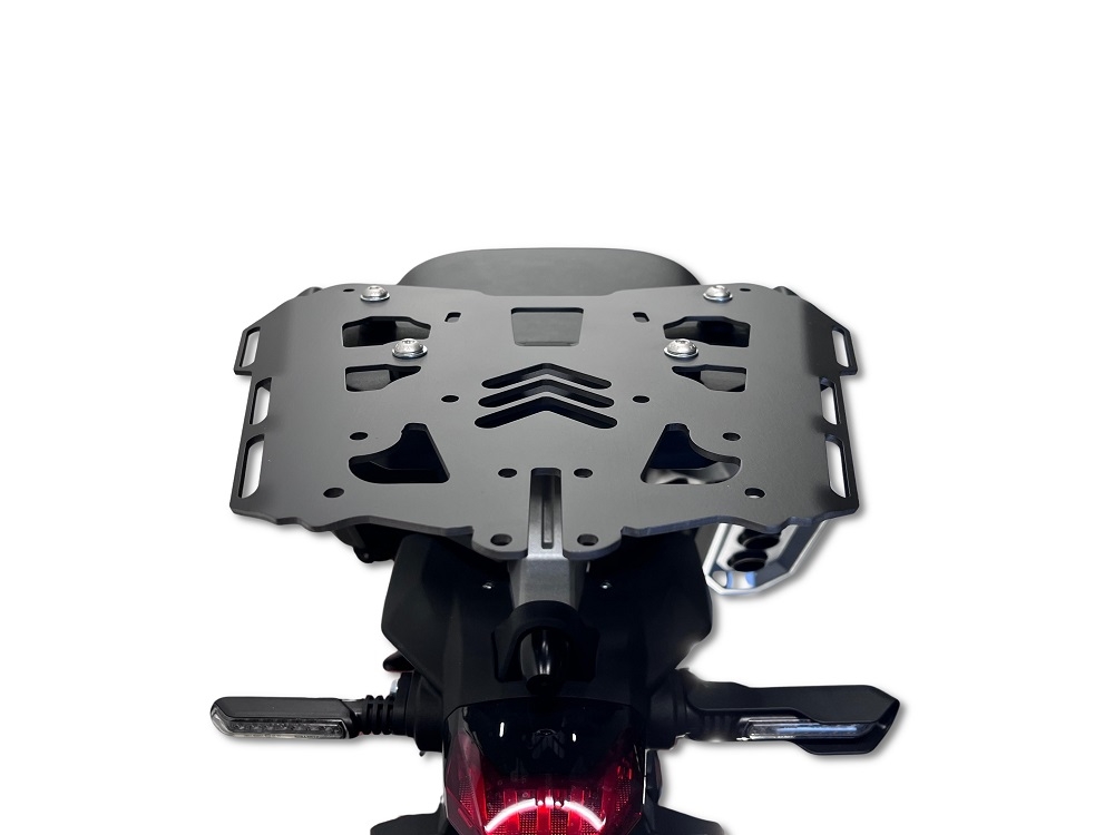 GPR TECH compatible con  Zontes 703 F 2025/2026 Placa de fijación específica Top Case ALPITECH 35>55 LT compatible con portaequipajes original, fabricada en acero inoxidable con 4 puntos de anclaje